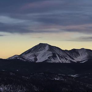 亚洲区国产区在线
